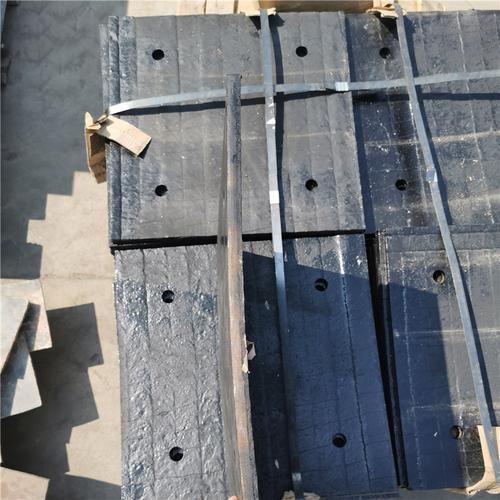河北耐磨材料厂家直销堆焊耐磨复合钢板加工双金属耐磨衬板